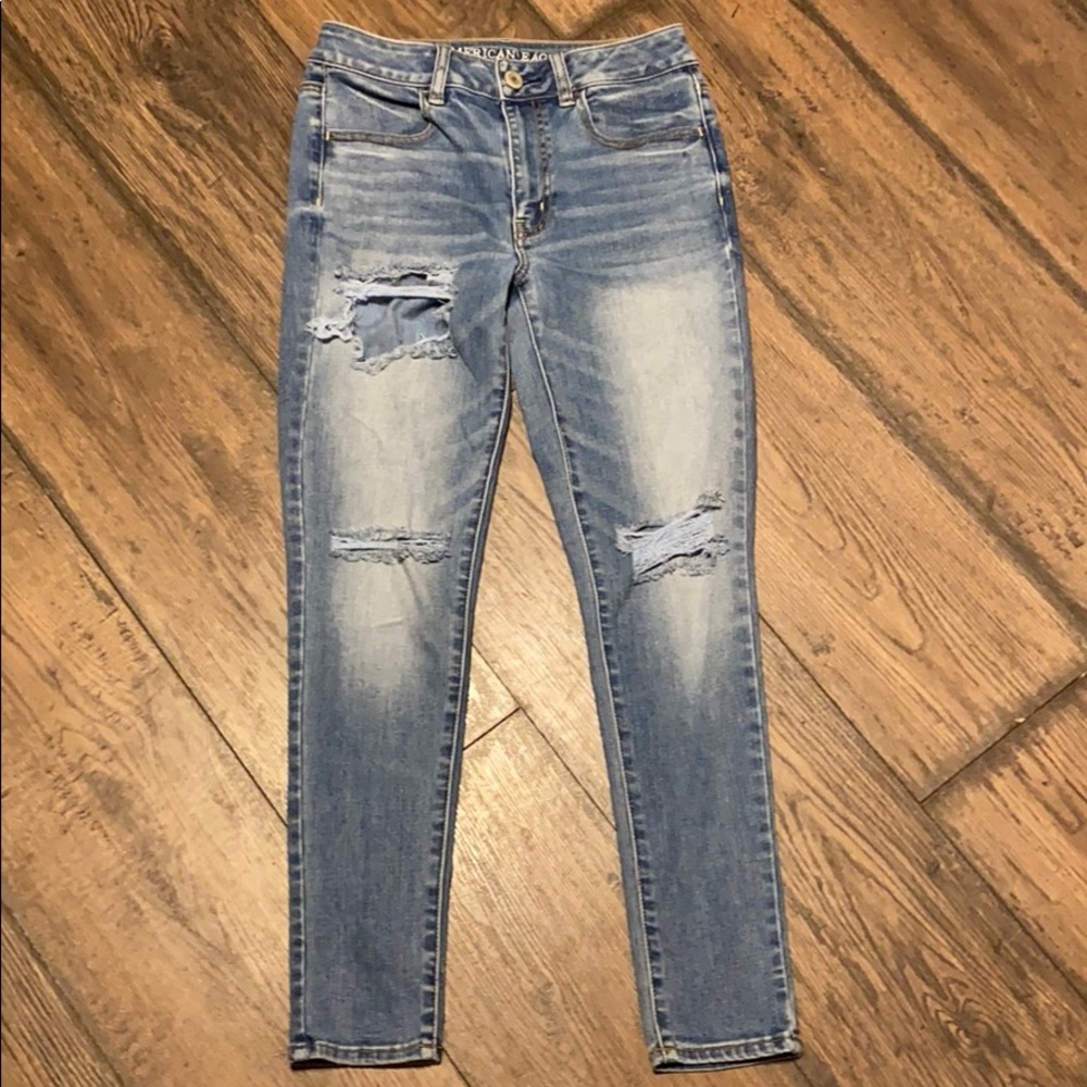 American eagle ripped jeans